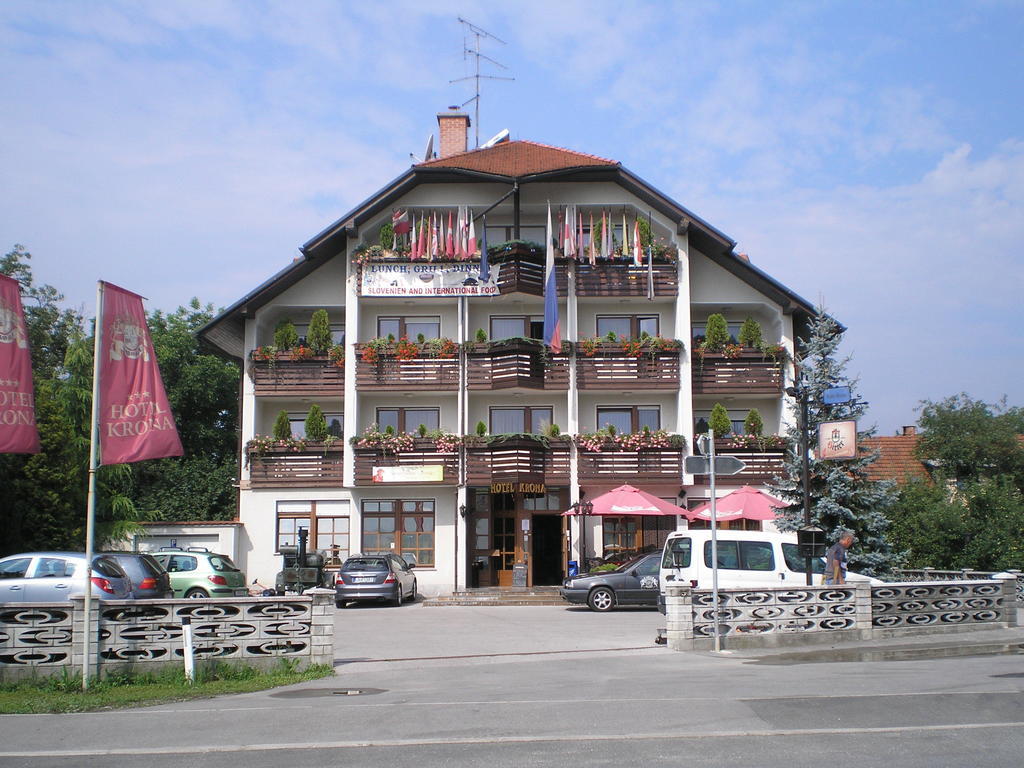 Hotel Krona Domzale Exterior photo
